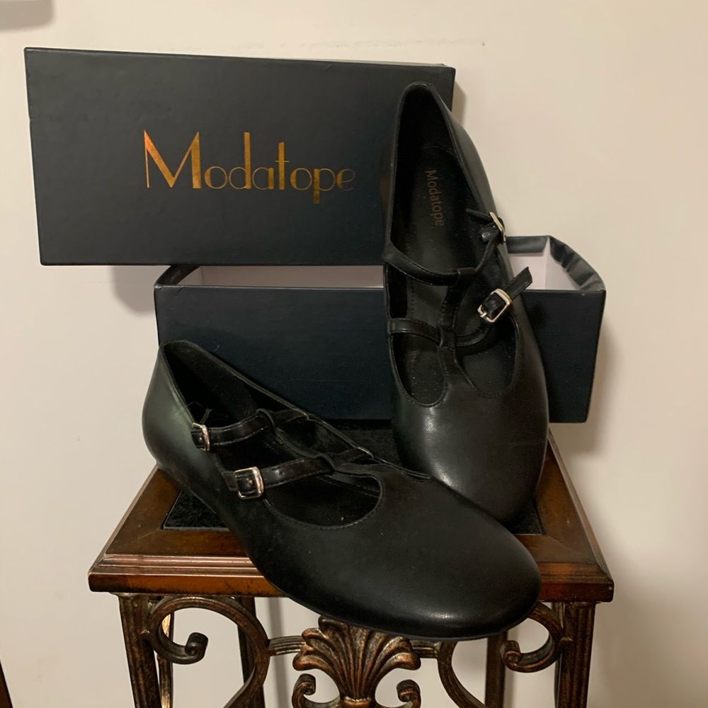 Modatope Elegant Black Mary Jane Flats